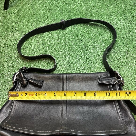 VTG Coach F10204 Black Leather Fold Over Flap Shoulder Bag Purse - Picture 8 of 13
